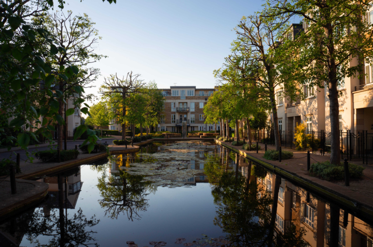 Why choose Aaron Chase. Beautiful residential area in London with modern apartments.